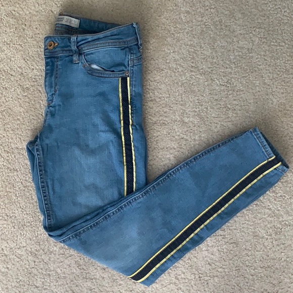 Zara Jeans - Picture 3 of 4